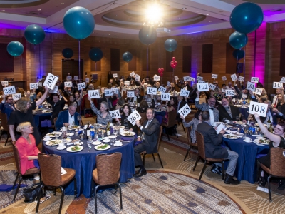 DreamGala_2019_FatYetiPhotography-156_resize_400x300_acf_cropped